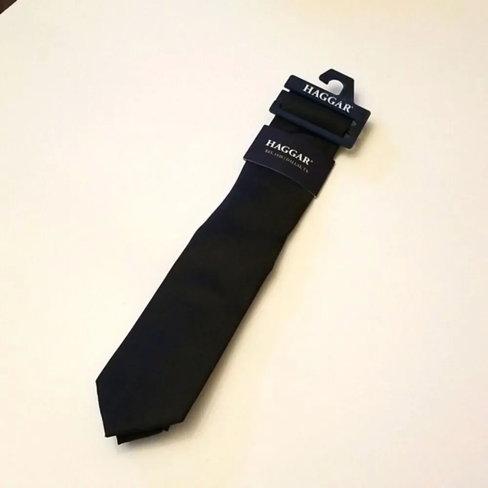 HAGGAR Solid Texture Tie BLACK